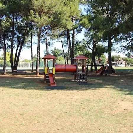 In Novigrad/istrien 9390 Apartmán Karpinjan